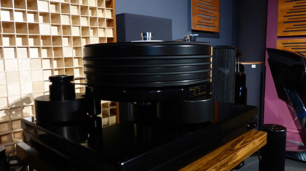 Gramofon Hyperspace + Ortofon Rondo Bronze